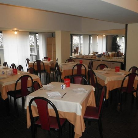 Hotel Selide Desio Exterior foto
