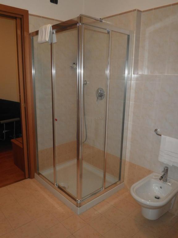 Hotel Selide Desio Zimmer foto
