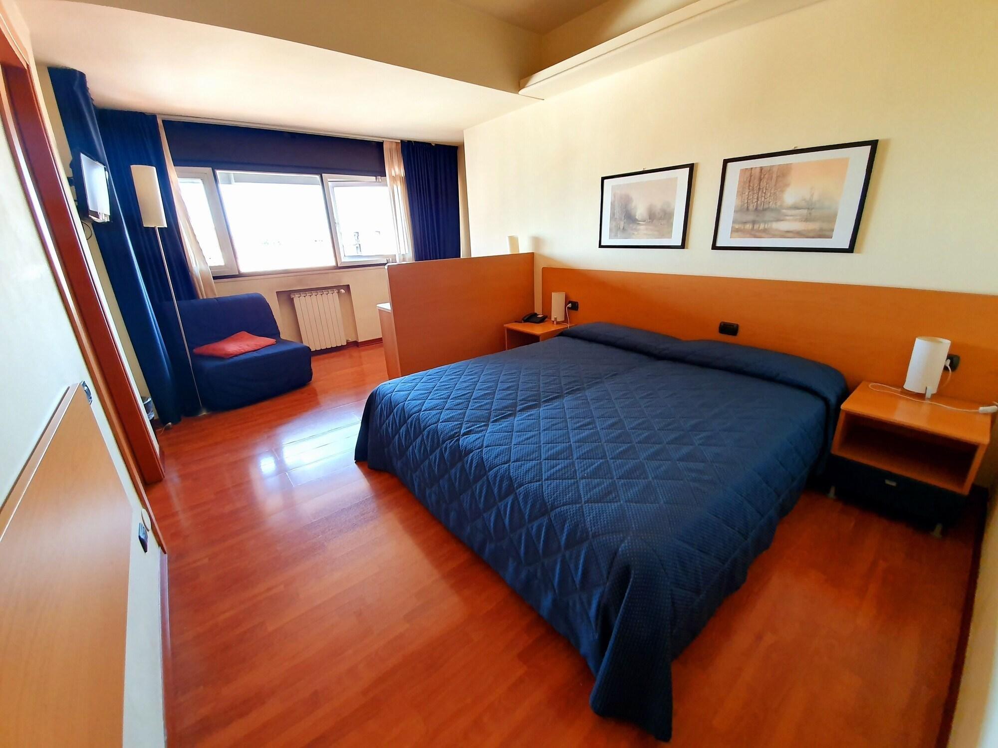 Hotel Selide Desio Exterior foto