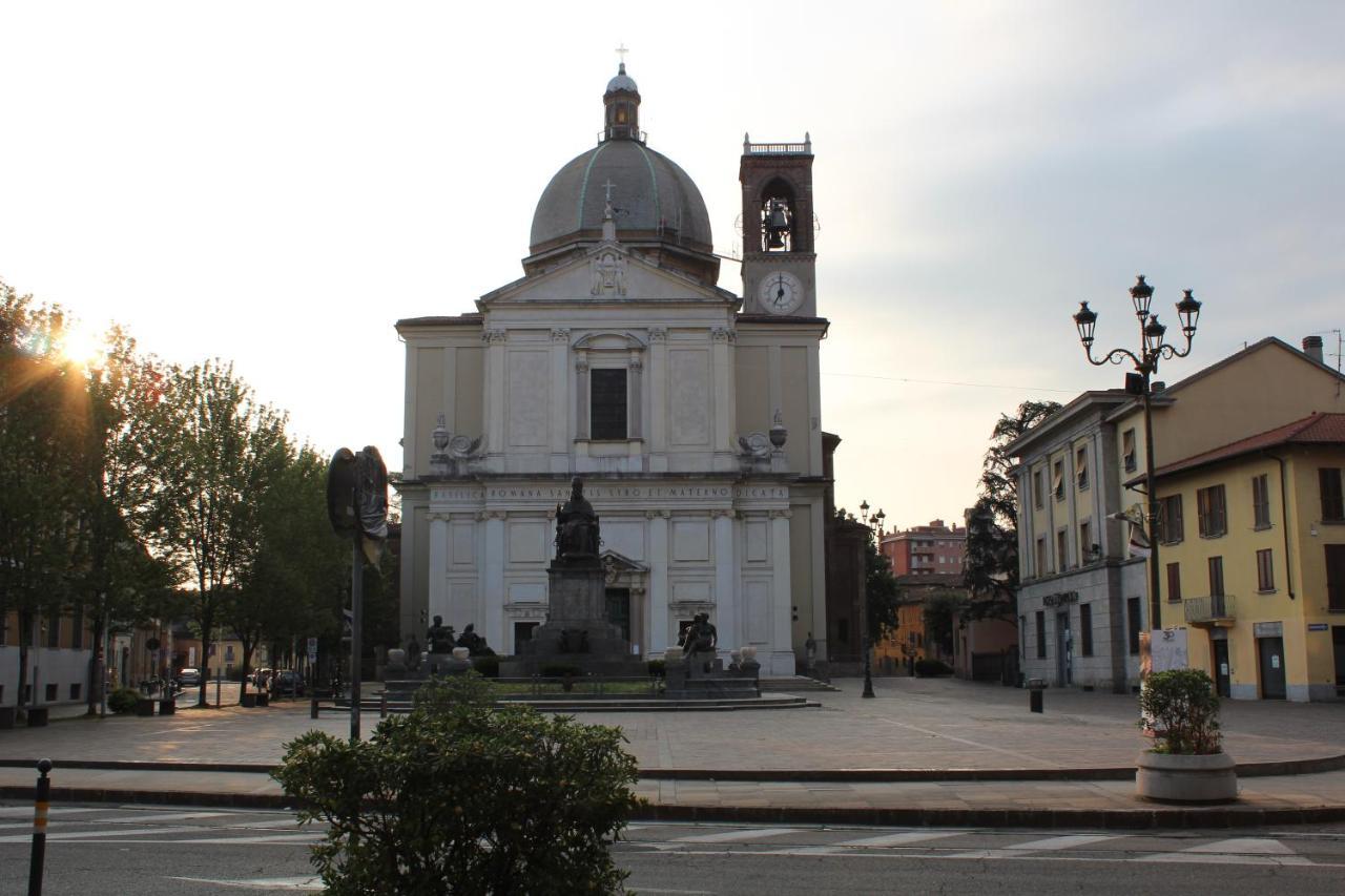 Hotel Selide Desio Exterior foto