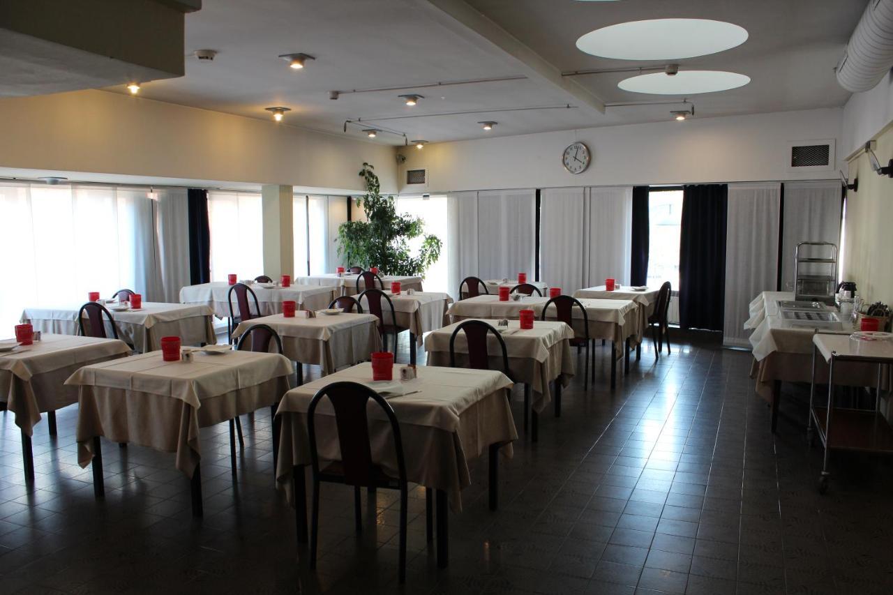 Hotel Selide Desio Exterior foto